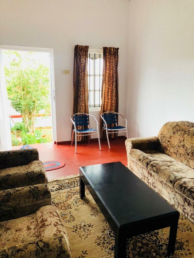 White Cottage נוארה אליה מראה חיצוני תמונה